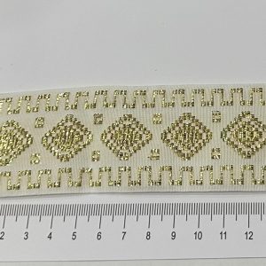 ΚΟΡΔΕΛΛΑ ΛΕΥΚΗ ΜΕ ΧΡΥΣΟ ΚΕΝΤΗΜΑ ΡΟΜΒΟΣ 50CM